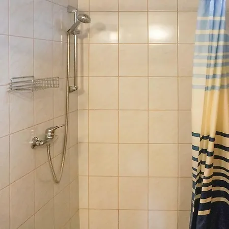 0-bedroom In